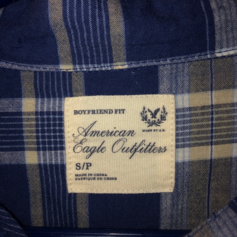AE Plaid button up - Picture 4 of 4